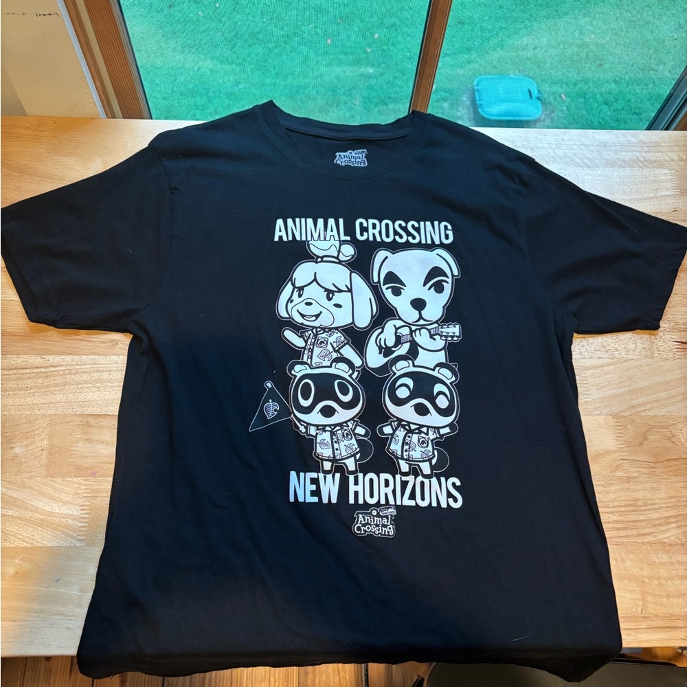 NWOT Nintendo Animal Crossing Black Tee